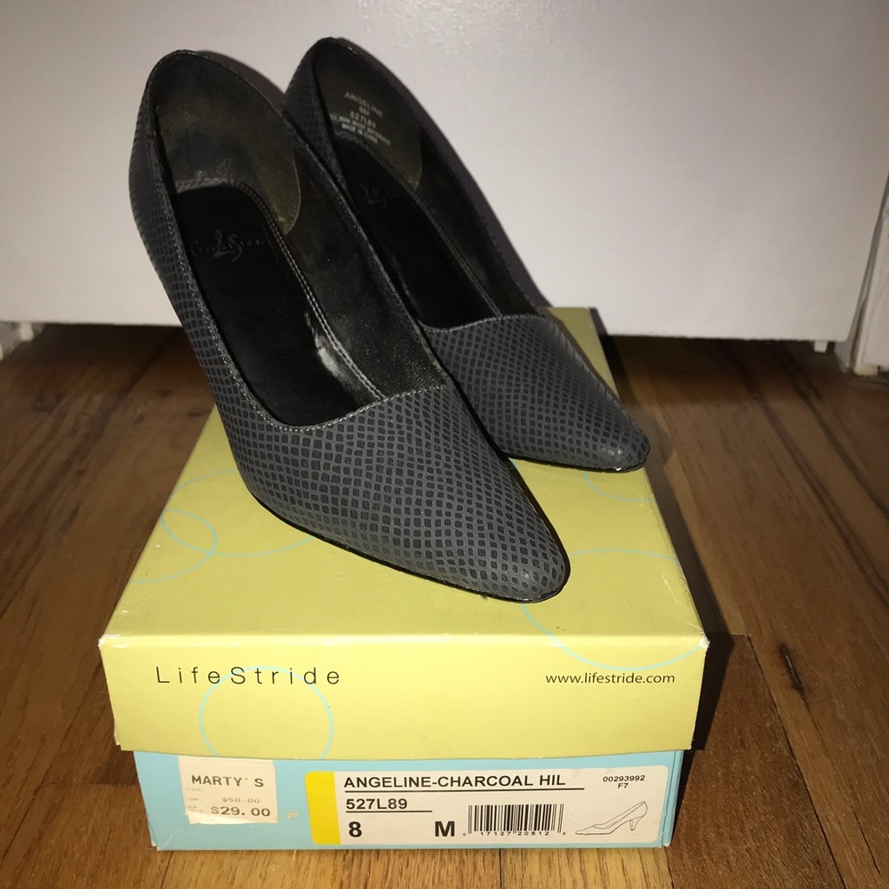 Life Stride Women Angeline Dress Pumps High Heels